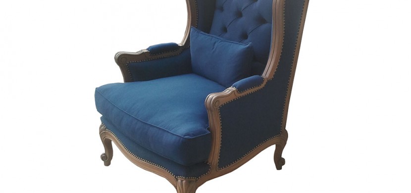 Klasik Fransız berjer son derece şık ve zarif bir berjer Ankara Siteler Karacakaya caddesi no:194 no'lu adresimizde ve Kopça sokak no:96 no lu adreslerimiz de bulabileceğiniz klasik Fransız berjer kaliteli birinci sınıf kayın ağacıdan üretilmiştir bununla beraber istenilen kumaş kaplanılabilir , zarif ve kullanışlıdır , sizin istediğiniz cila yapılabilir eviniz de chester koltuk takımı ve ya chester kanepe ile ve ya klasik kanepelerin karşısın da iki adet berjer olarak kullanabilirsiniz bununla beraber proje işleriniz de otel projelerin de ve ya butik mağaza projelerin de ,lüx restoran ve ya kafe veya lobby bölümlerin de kullanılabilir.Kendi imalatımız olan klasik Fransız berjer son derece konforludur , Bostan mobilya ve tasarım da bulabileceğiniz klasik Fransız berjer son derece ideal bir üründür.Cila olarak eskitme cila yapılmıştır istenilen cila yapılabilir ve ya eviniz deki koltukların yanına uygun olarak cila da yapılabilir.